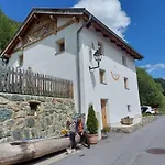 Haus Edelweiss Alpine Chalet Near Samnaun Spiss