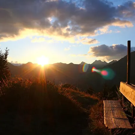 Ferienhaus Haus Edelweiss - *