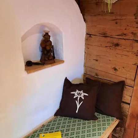 Haus Edelweiss Bei Samnaun Tatil Evi