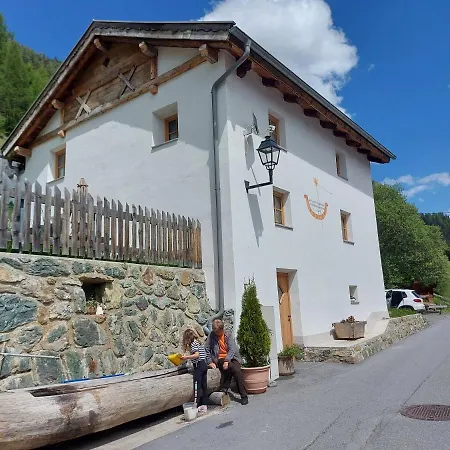 Haus Edelweiss Alpine Near Samnaun Spiss