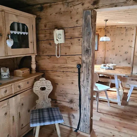 Haus Edelweiss Alpine Near Samnaun Prázdninový dům
