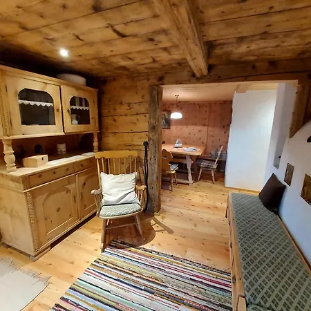 Haus Edelweiss Alpine Near Samnaun Feriehus Spiss