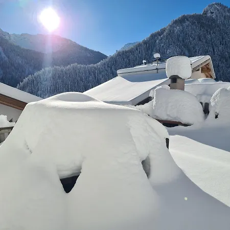 Haus Edelweiss Alpine Near Samnaun
