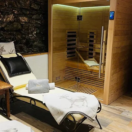 בית נופש Haus Edelweiss Alpine Near Samnaun *